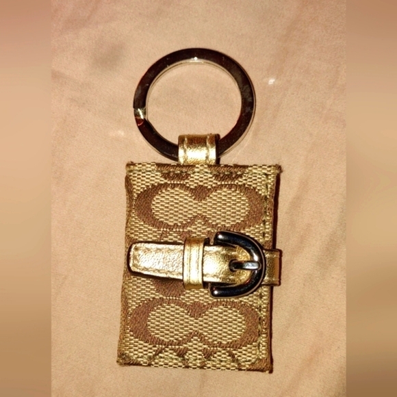 VINTAGE NEW COACH SIG C PICTURE FRAME BAG CHARM/ KEY CHAIN RING MINIATURE WALLET - Picture 1 of 4